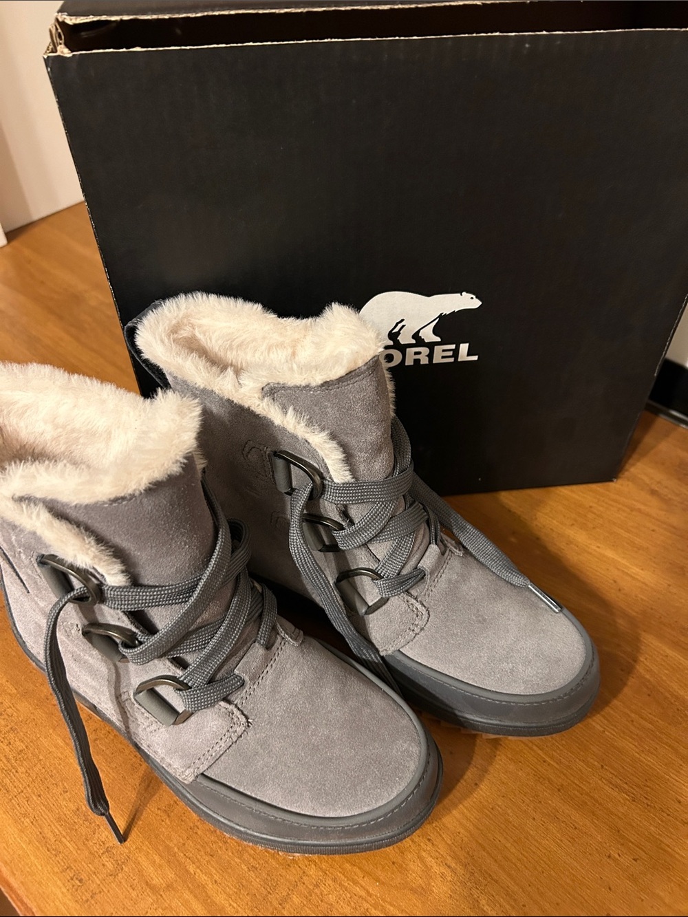 Sorel Gray Suede Fur-Lined Lace-Up Winter Boots NWT